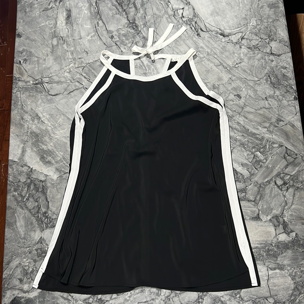 Black Sleeveless Top
